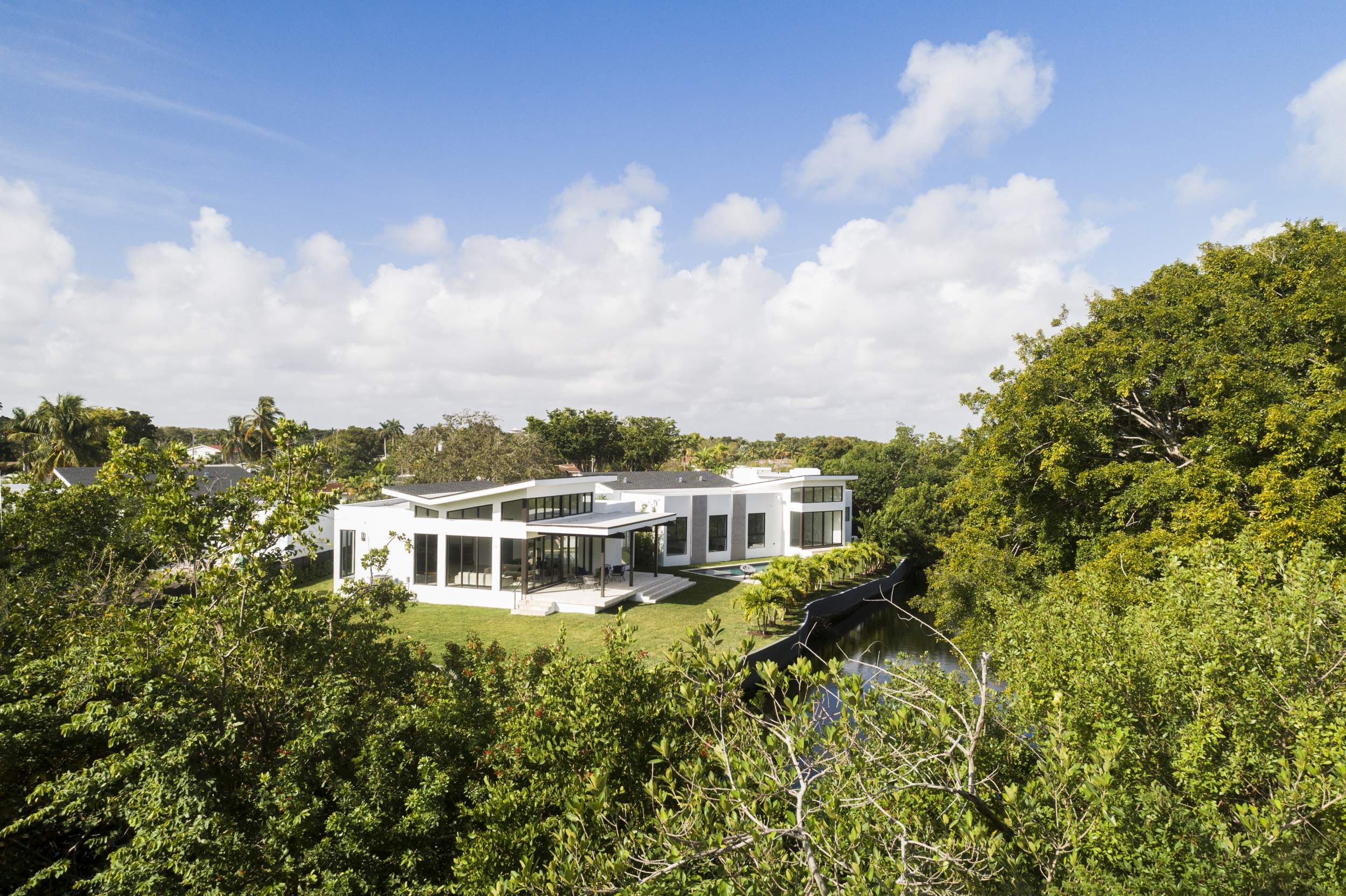 2425 - SDH STUDIO - Photos by David Hernandez (3)
