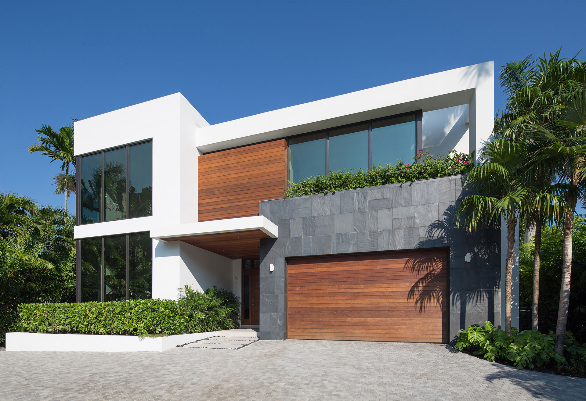 Architecture project in 475 Center Island Drive, Florida