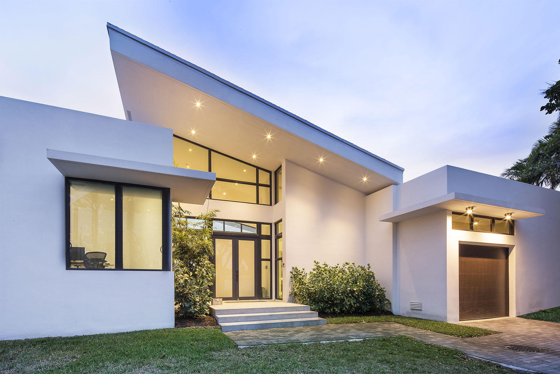 sky-lake-i-architecture-exterior-view-front Exterior Architecture project in Sky Lake I, Florida
