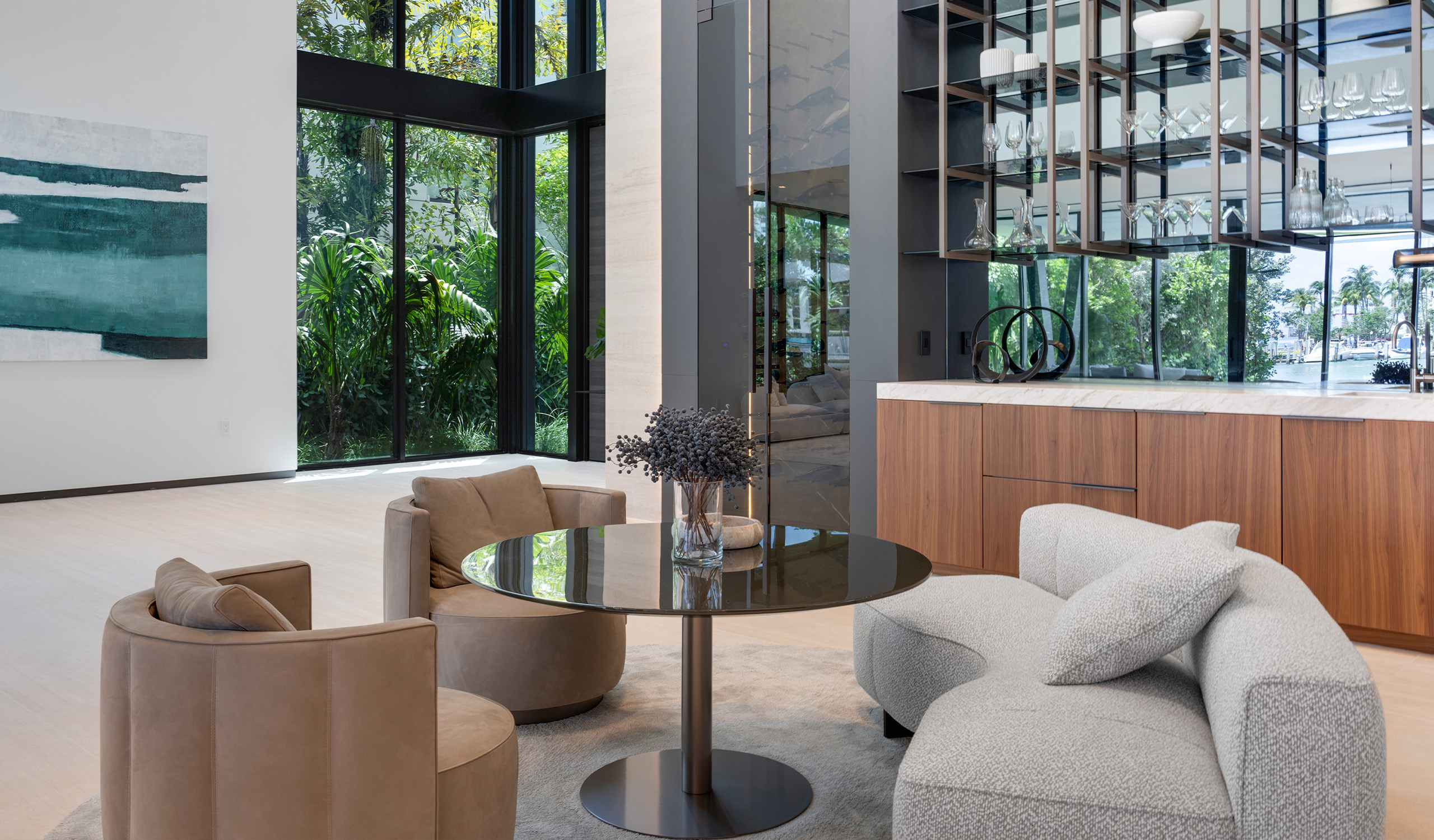 Pine Tree Interior By SDH Studio Architecture + Design