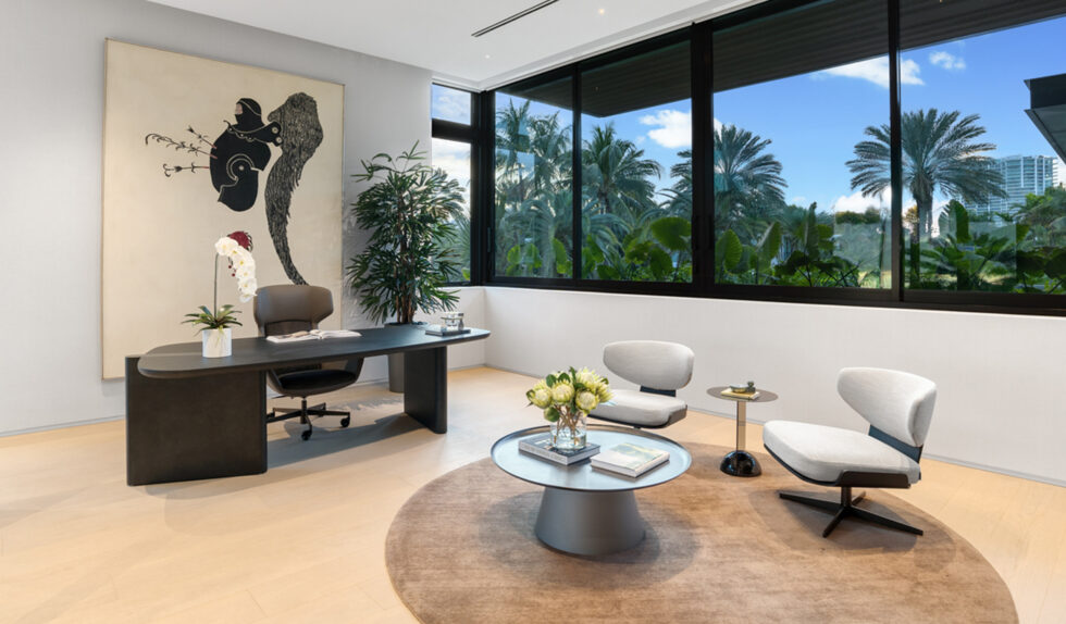 255 Ocean Interior By SDH Studio Architecture + Design